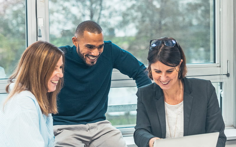 Adecco-recrute-pour-adecco-2