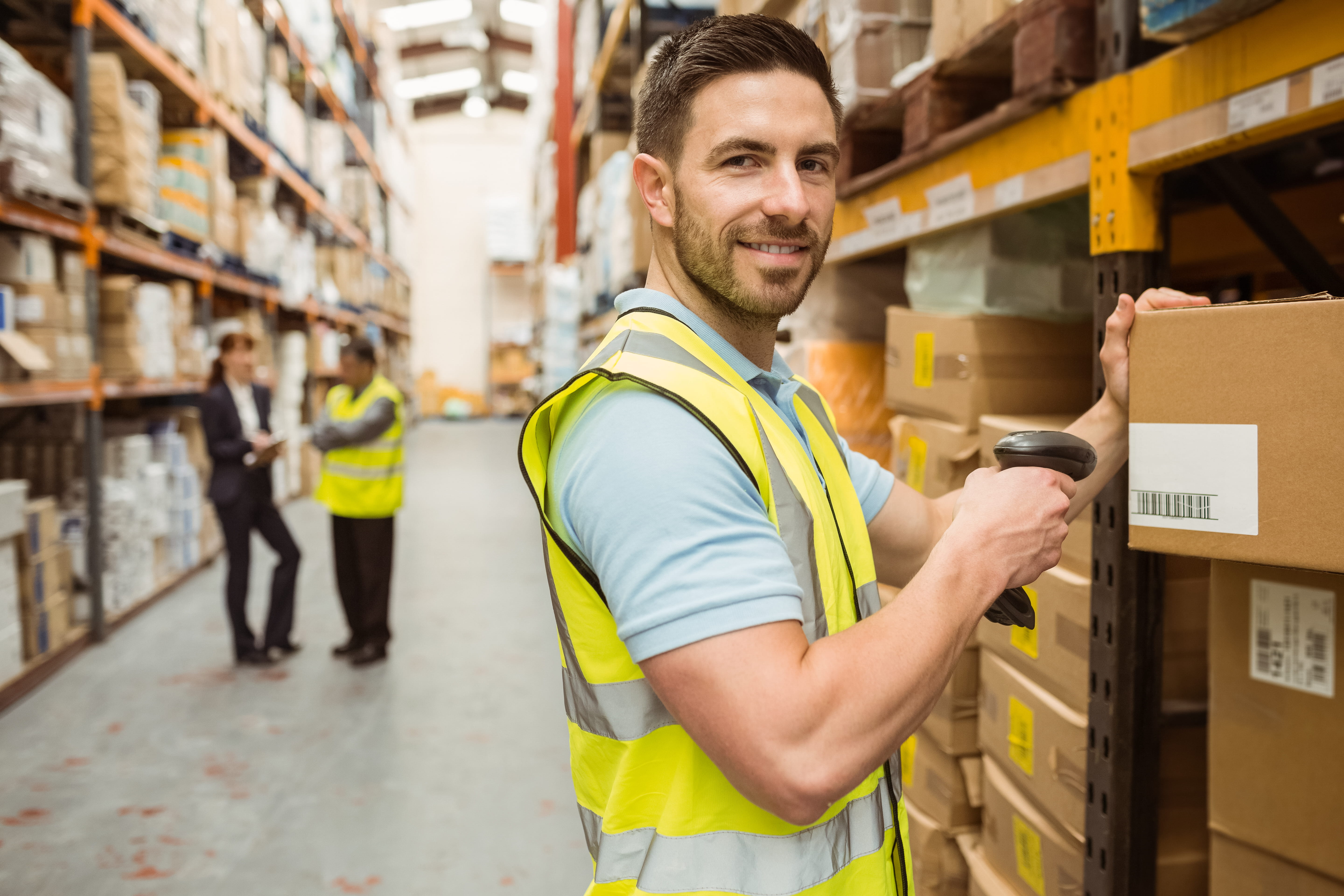 packer working in warehouse